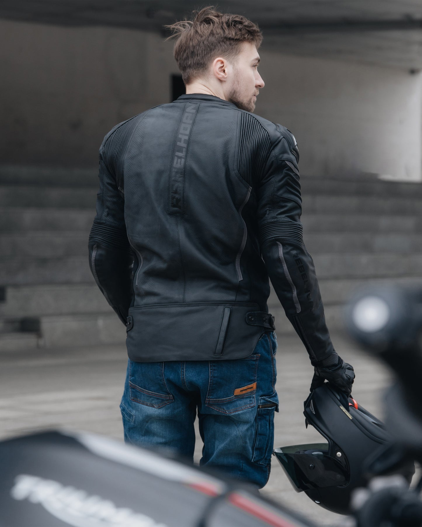 Vandal Motorcycle Leather Jacket Black