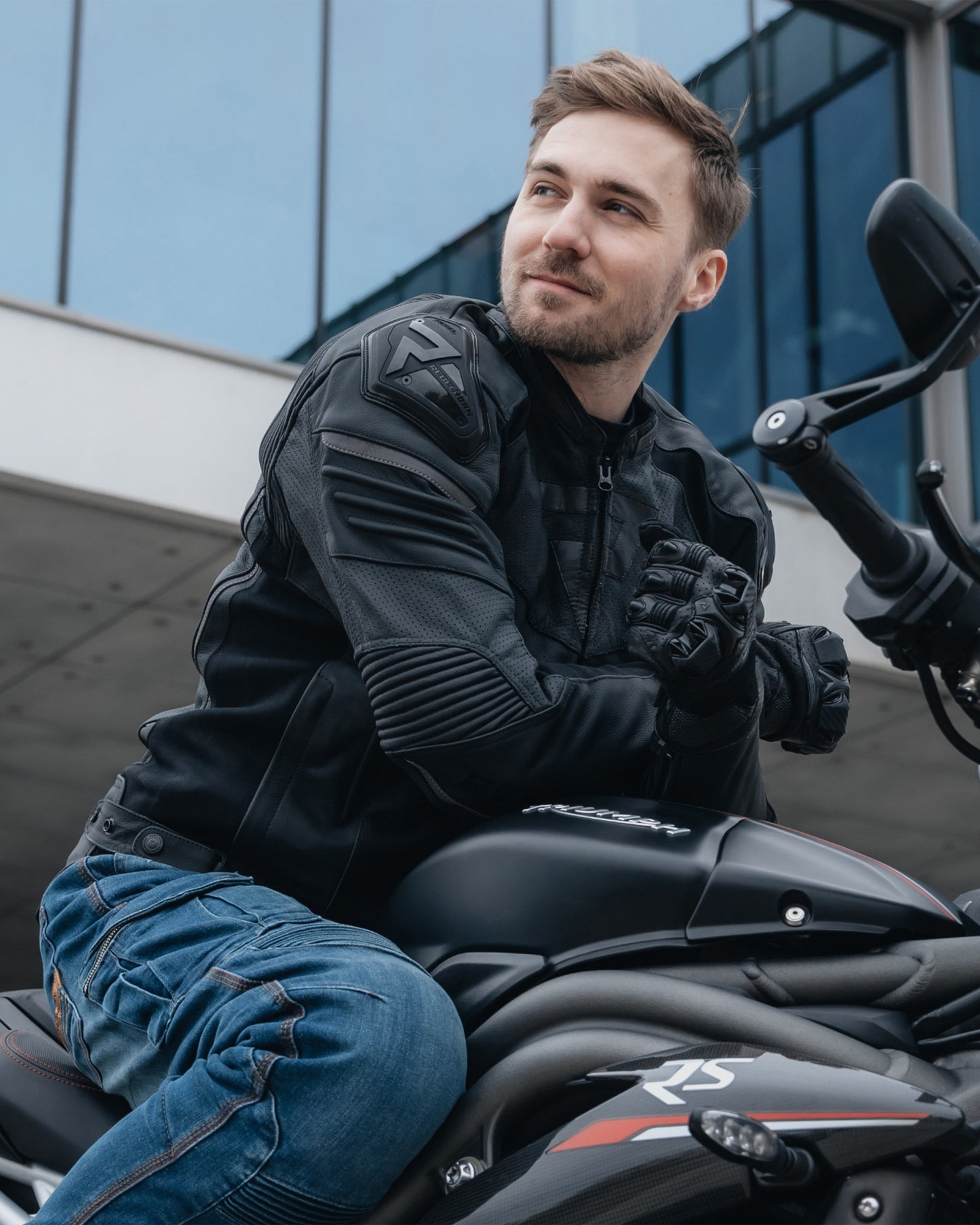 Vandal Motorcycle Leather Jacket Black