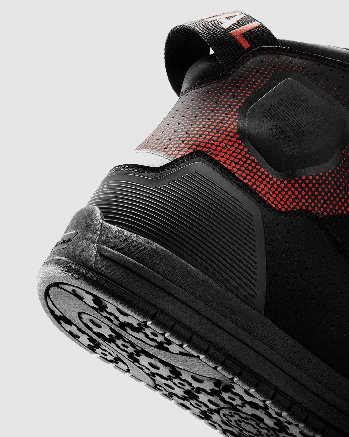 Vandal II Motorcycle Boots Red