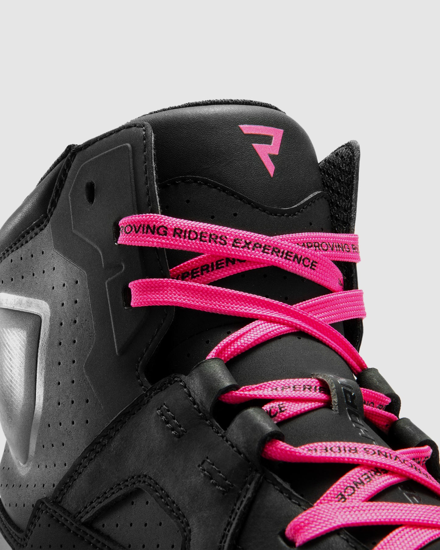 Vandal II Women's Motorcycle Boots Pink