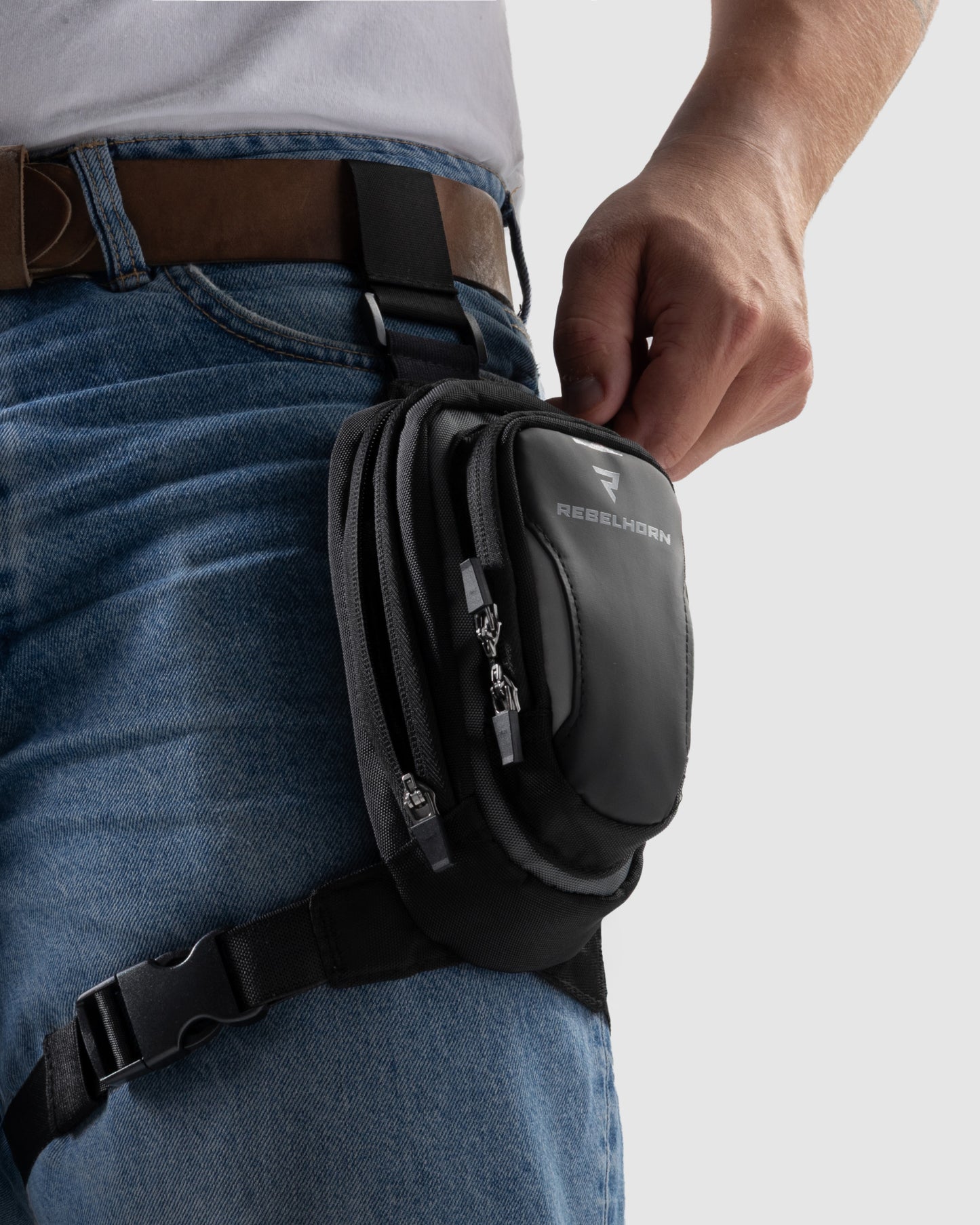 Hip II Leg Bag Black