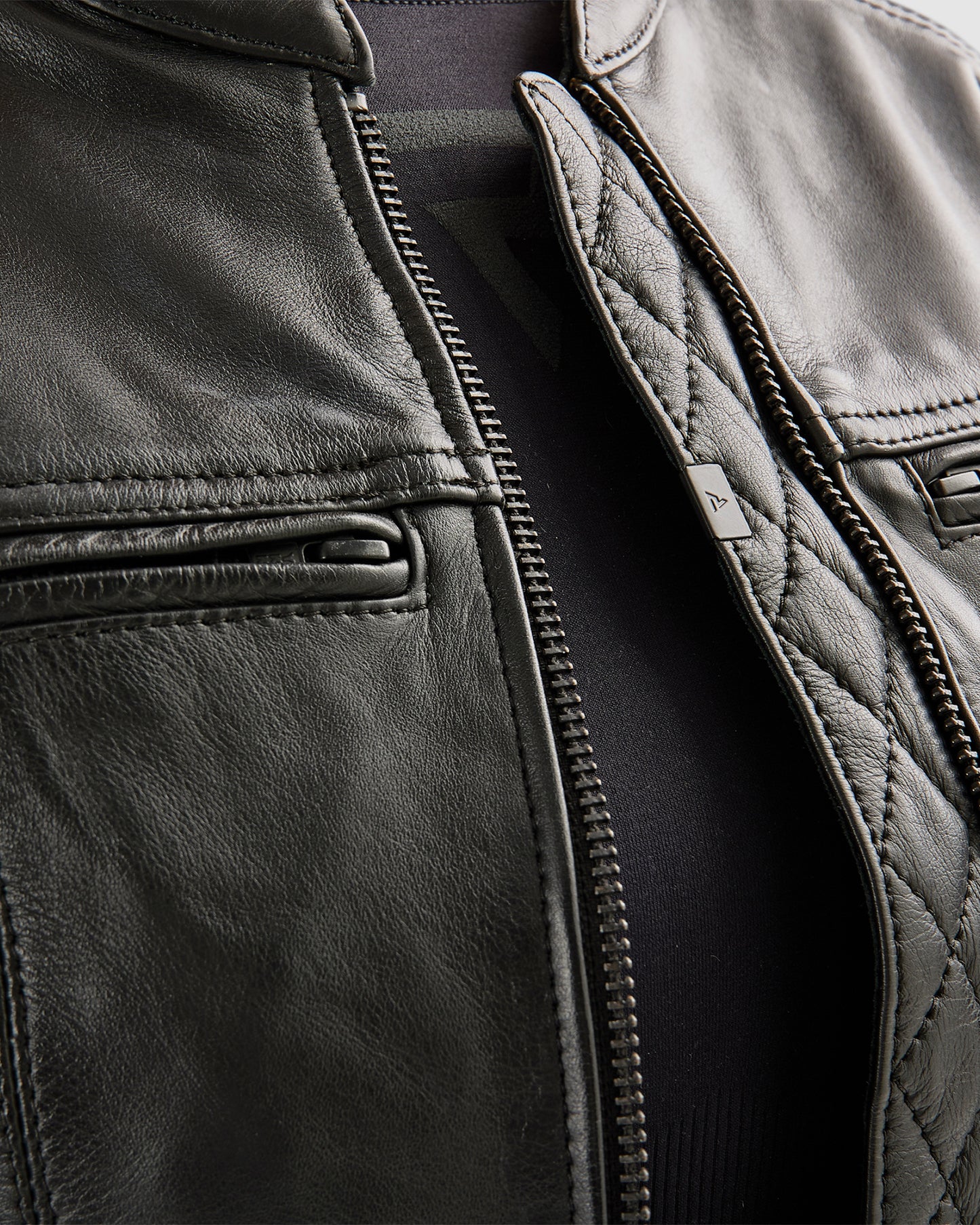 Hunter II Women's Leather Jacket Black