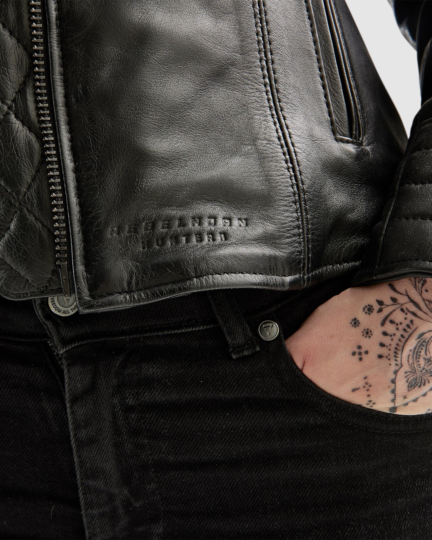 Hunter II Women's Leather Jacket Black