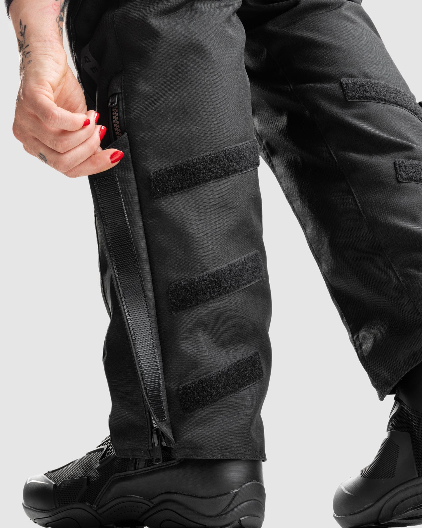 Hiker IV Women's Motorcycle Pants Black Short Leg