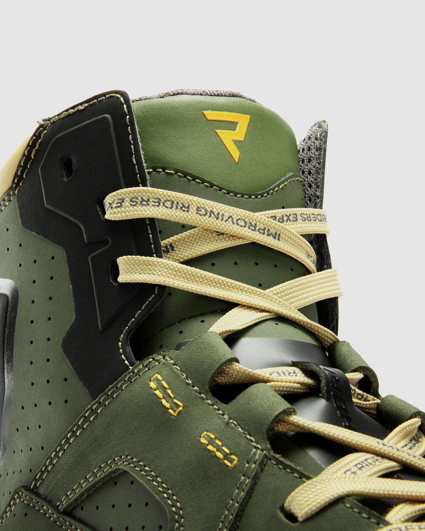 Vandal II Motorcycle Boots Olive