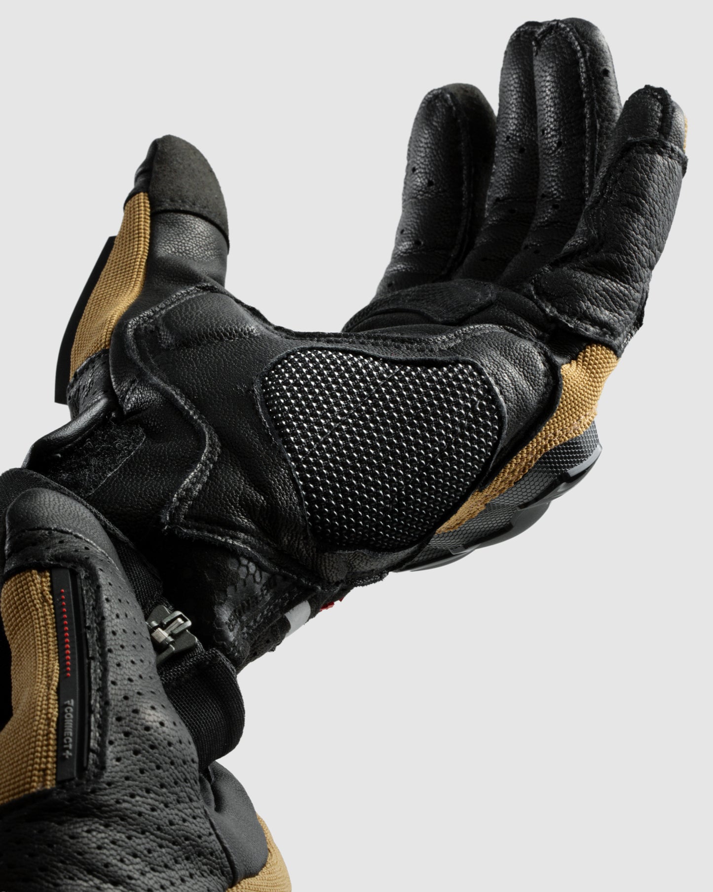 Defender Motorcycle Gloves Desert