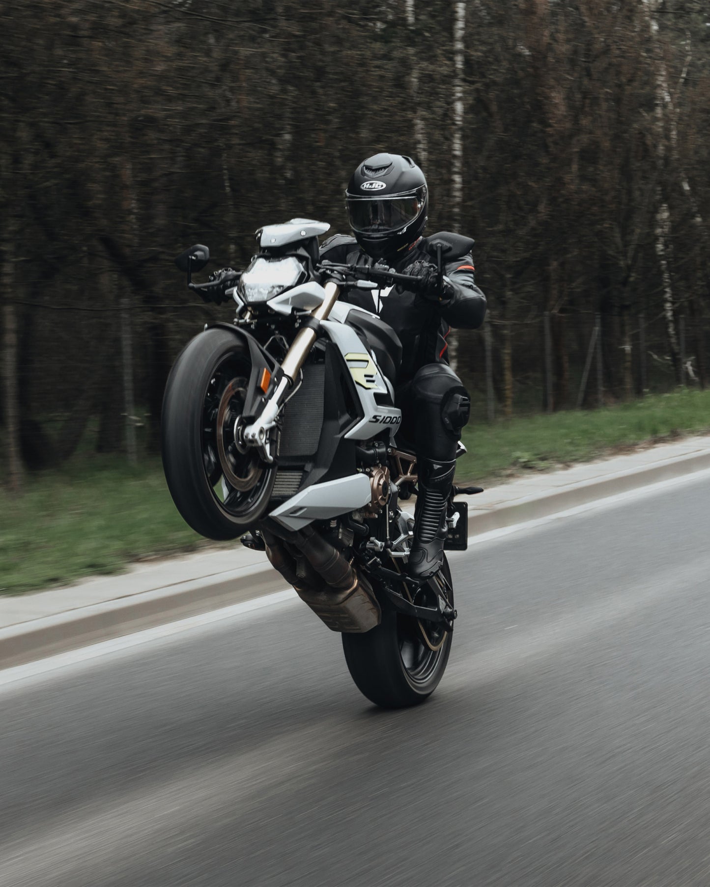 Veloce Leather Motorcycle Pants Black